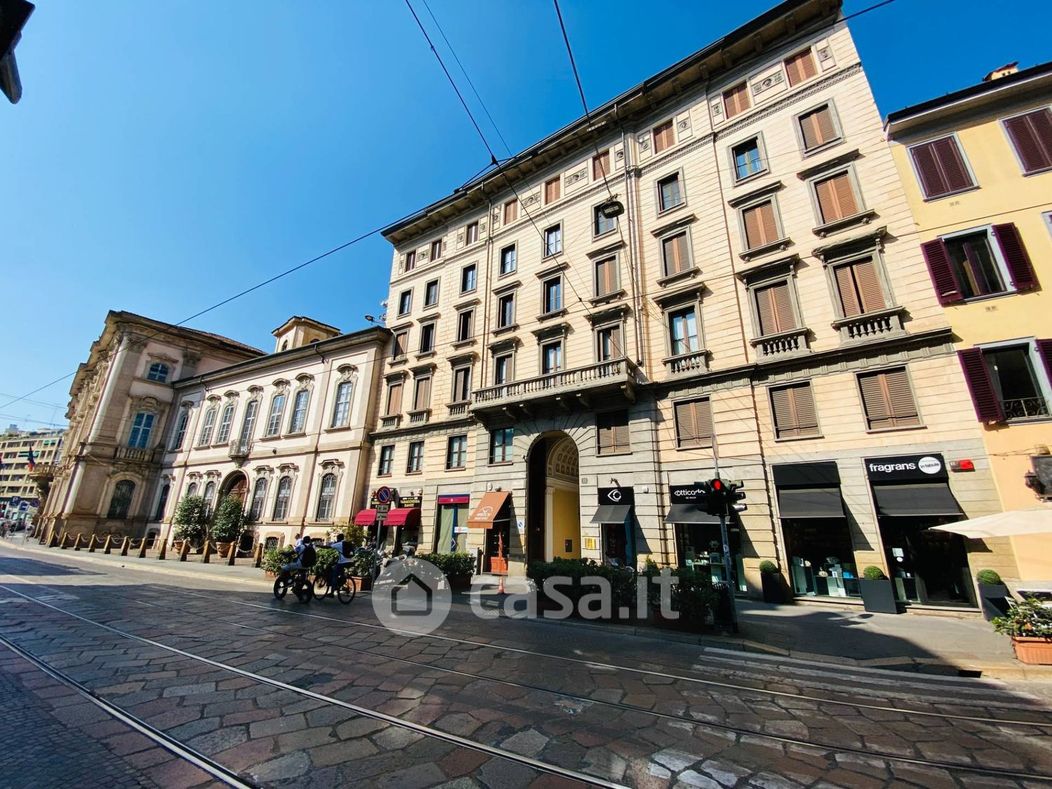 Appartamento in Vendita in Corso Magenta 22 a Milano