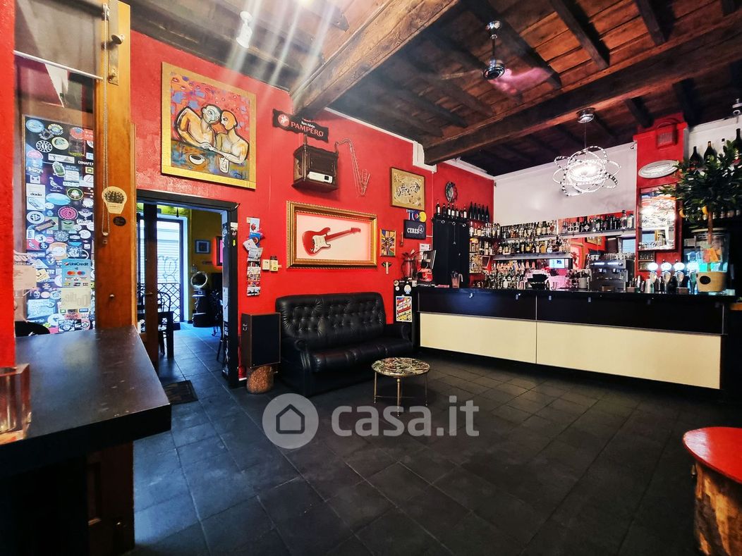 Bar in Vendita in Via Sant'Agostino 18 a Torino