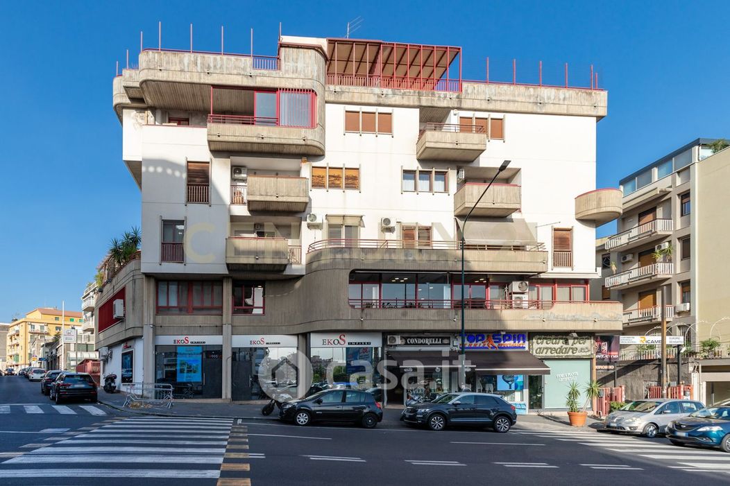 Appartamento in Affitto in Via Menza 19 a Catania