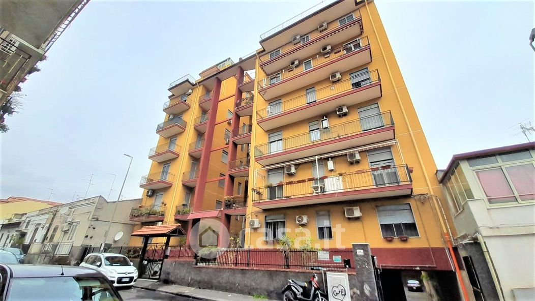 Appartamento in Vendita in Via Timoleone 116 a Catania