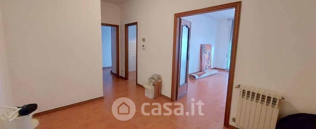 Appartamento in Vendita in Via Filippo Turati a Carrara