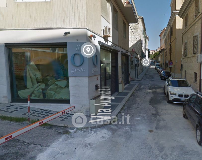 Negozio/Locale commerciale in Vendita in Via Augusto Elia a Ancona