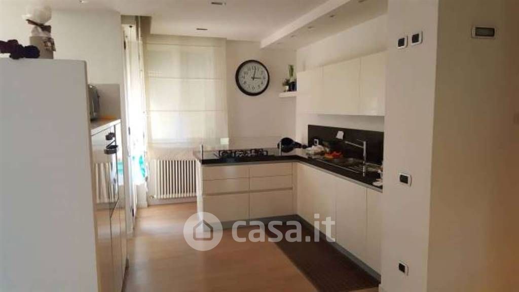 Appartamento in Vendita in Via Pietro Cella a Piacenza
