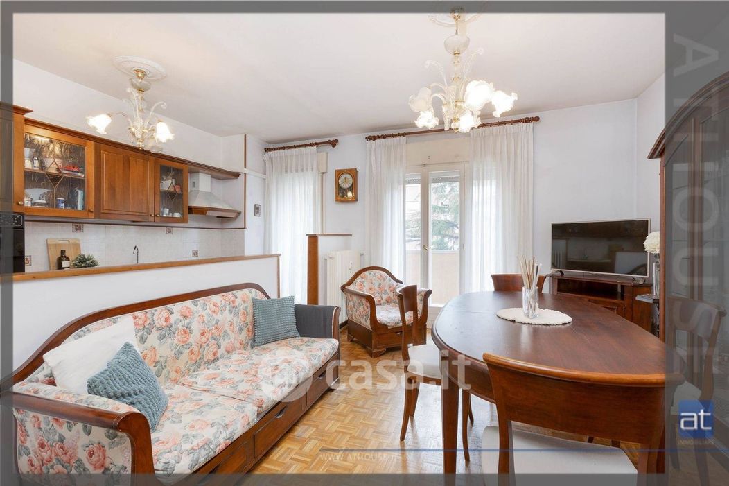 Appartamento in Vendita in Via Antonio Baiamonti 48 a Trieste