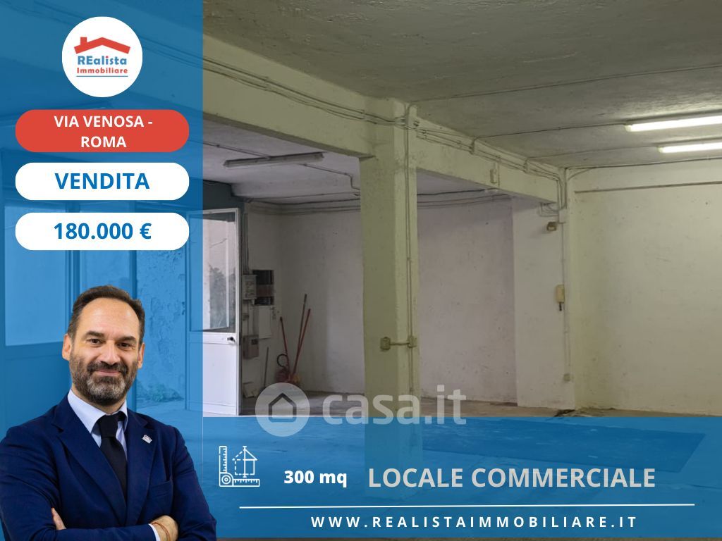 Negozio/Locale commerciale in Vendita in Via Venosa a Roma