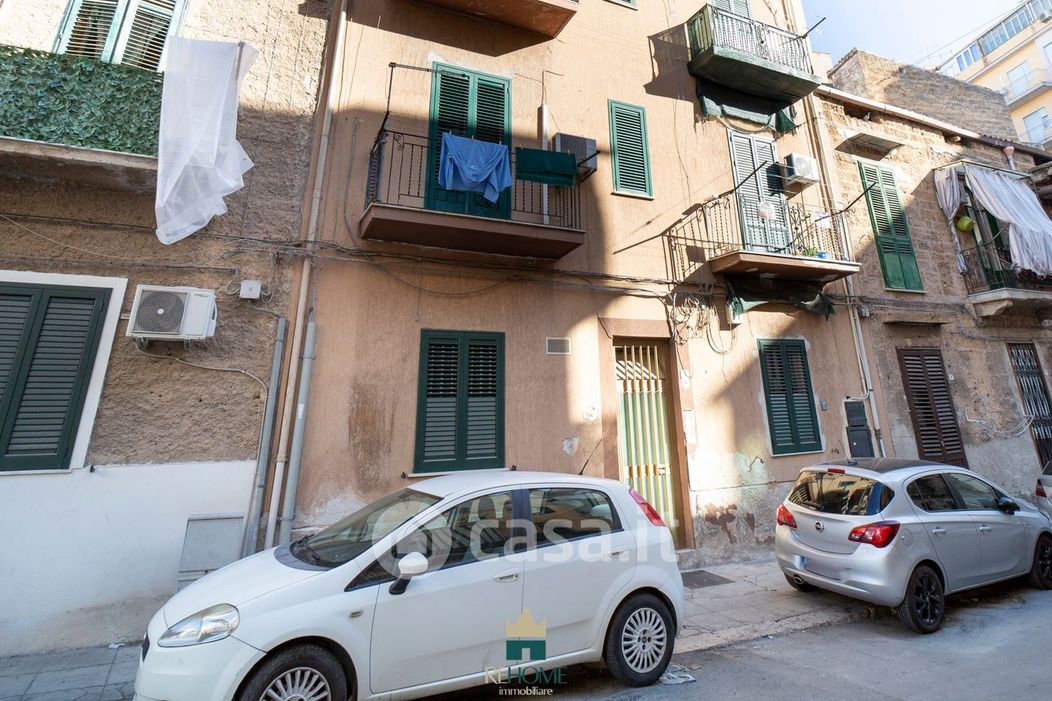 Appartamento in Vendita in Via Morozzo della Rocca 5 a Palermo
