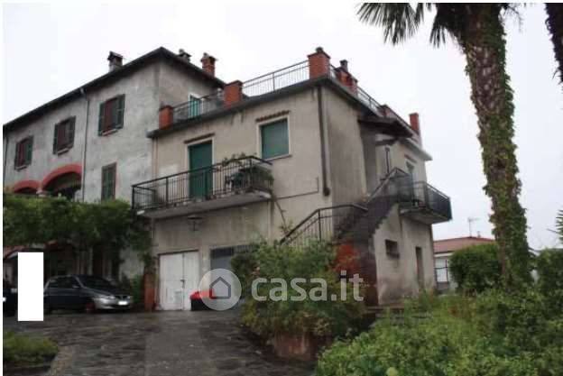 Appartamento in Vendita in Via Monte Rosa 8 a Albiolo