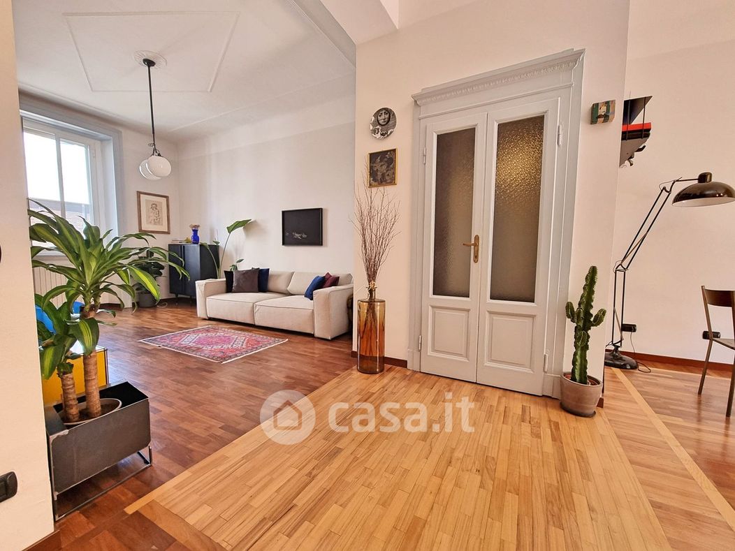 Appartamento in Vendita in Via Paolo Lomazzo 45 a Milano