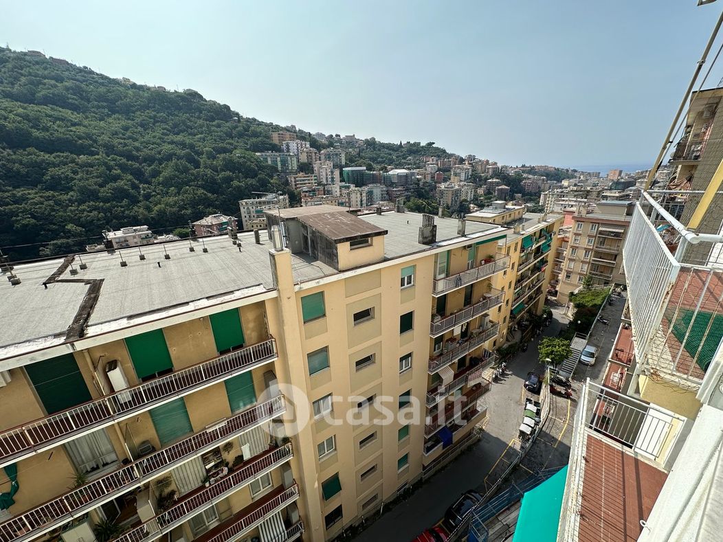 Appartamento in Vendita in Via Giacomo Grasso 9 a Genova