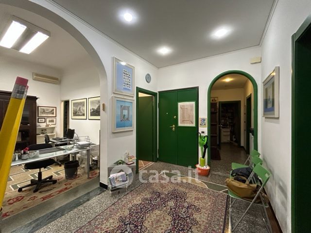 Appartamento in Vendita in Via Giuseppe Brignoni a Savona
