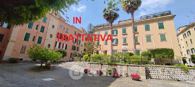 Appartamento in Vendita in Via Giordano Bruno 47 a Roma