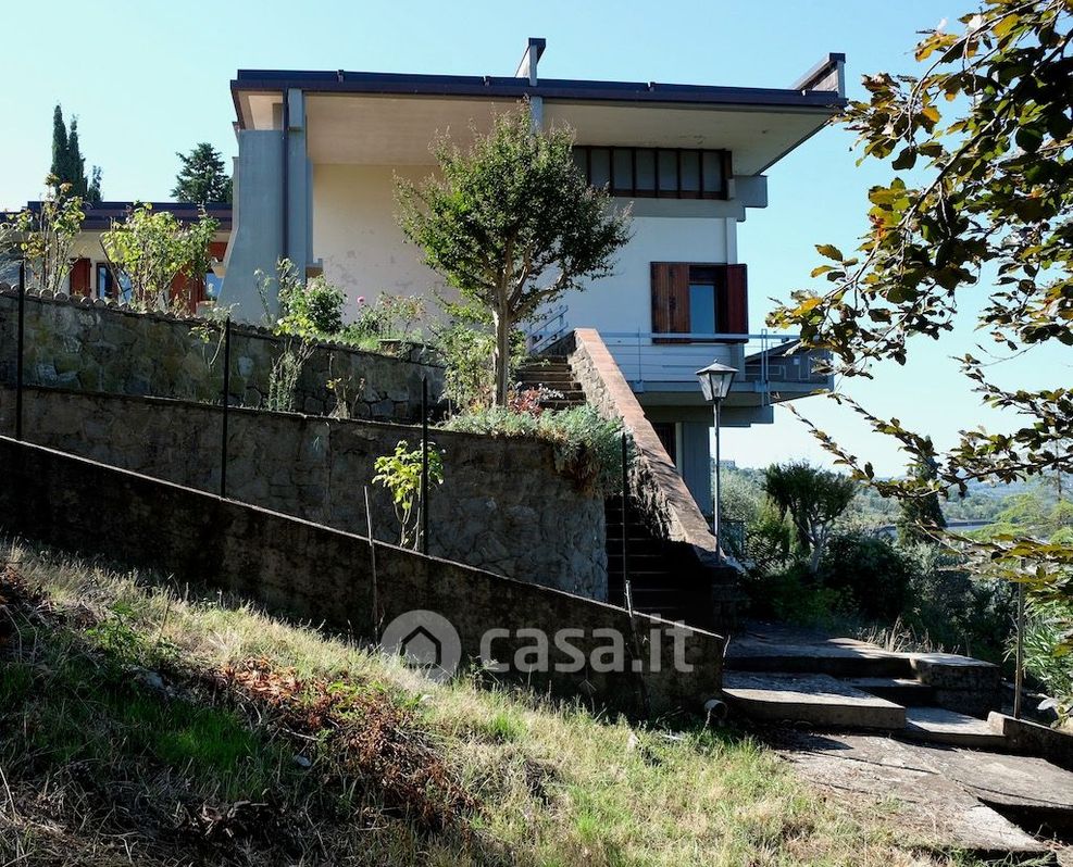 Villa in Vendita in Chiantigiana 123 a Firenze