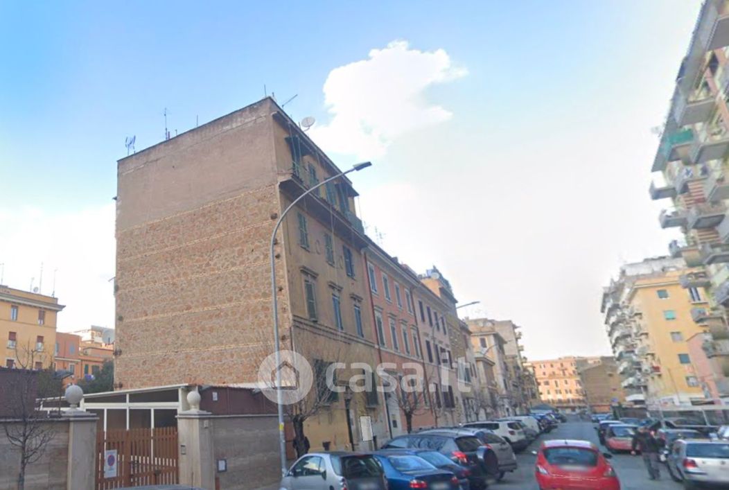 Casa indipendente in Vendita in Via Santa Maddalena a Catania
