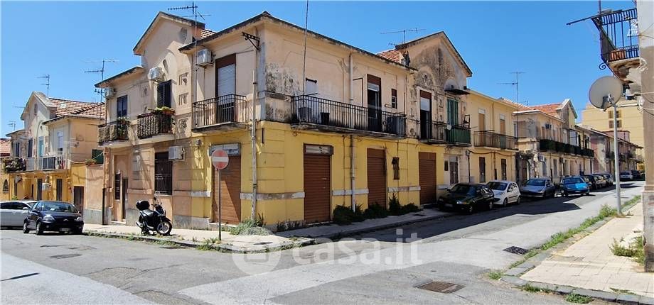 Appartamento in Vendita in Via Antonio Canova 133 a Messina