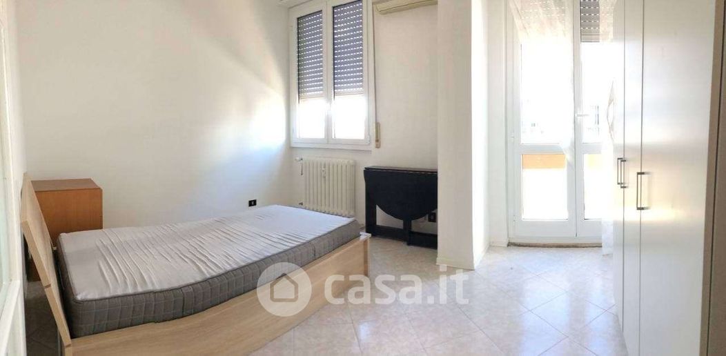 Appartamento in Affitto in Piazza Napoli 30 a Milano