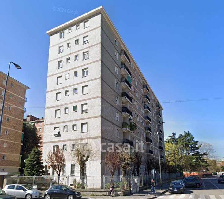 Appartamento in Vendita in Viale Mario Rapisardi 19 a Milano