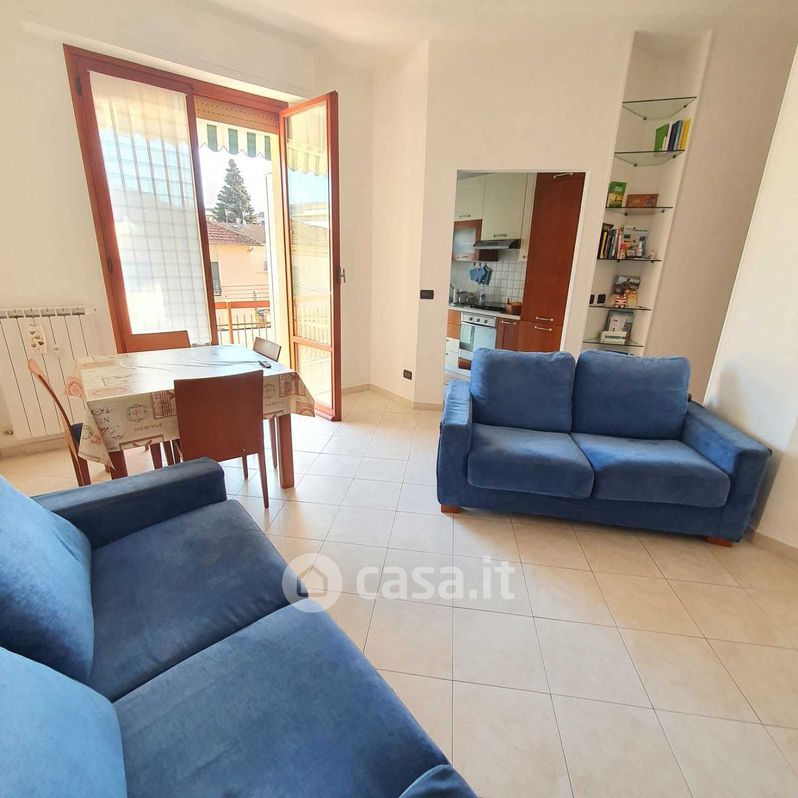 Appartamento in Vendita in Via Ennio Carando a La Spezia
