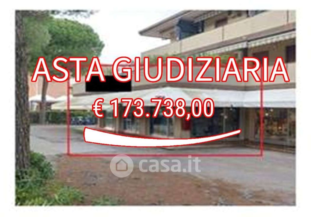 Negozio/Locale commerciale in Vendita in Via Fausta 359 a Cavallino-Treporti