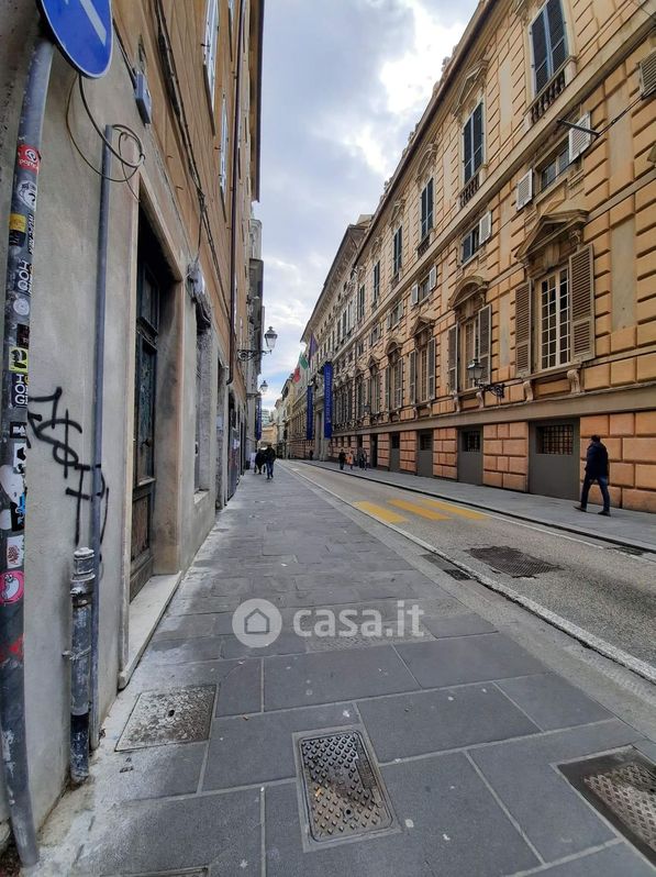Appartamento in Vendita in Via BALBI a Genova