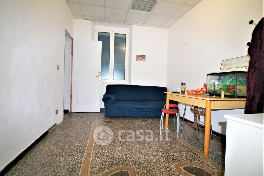 Appartamento in Vendita in Via Giacomo Balbi Piovera 12 a Genova