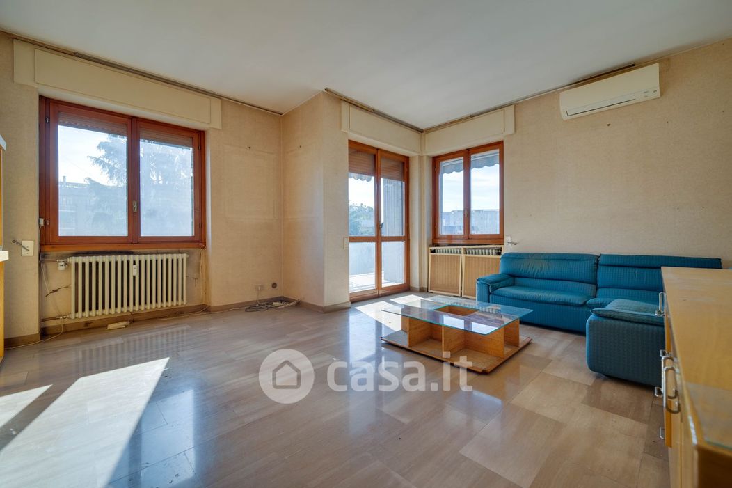 Appartamento in Vendita in Viale Famagosta a Milano