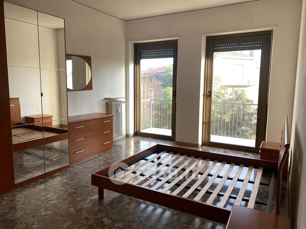 Appartamento in Affitto in Via XXIV Maggio a Verona