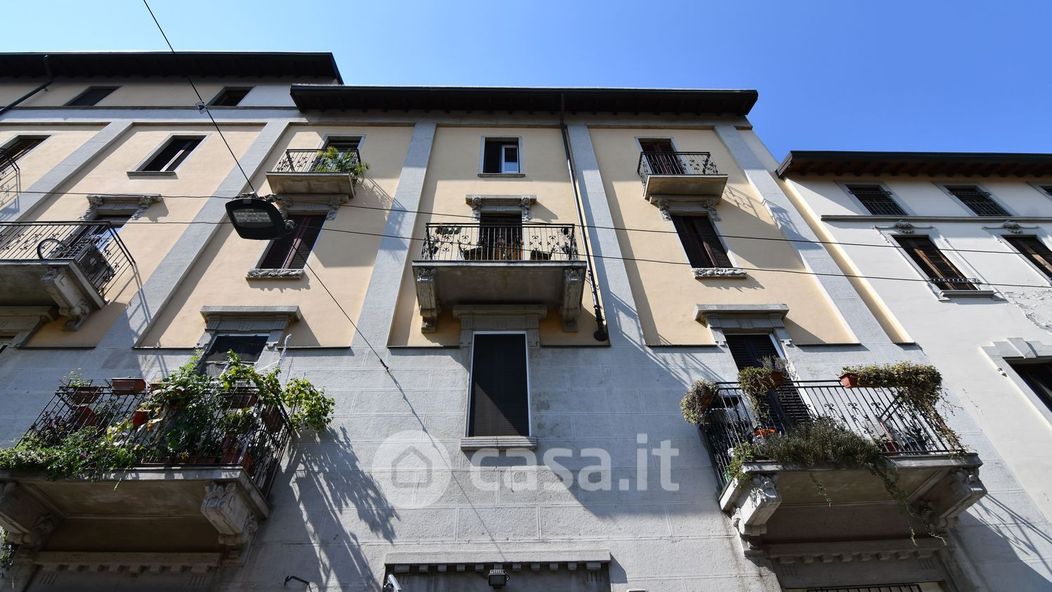 Appartamento in Vendita in Via Bassano del Grappa 32 a Milano