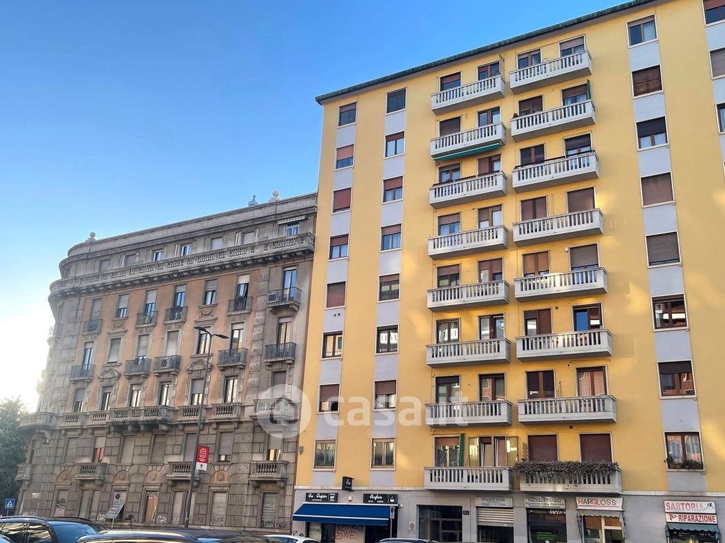 Appartamento in Vendita in Via Melchiorre Gioia 123 a Milano