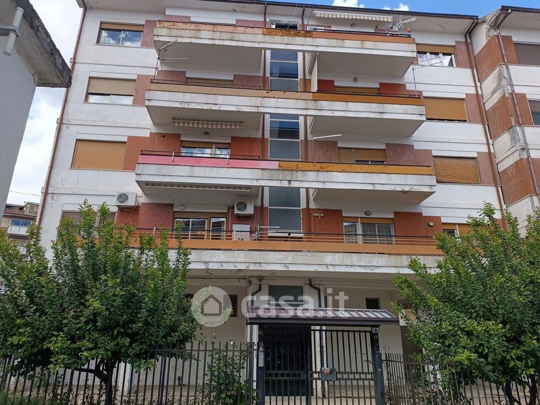 Appartamento in Vendita in Via Giulio Adimari 6 a Cosenza