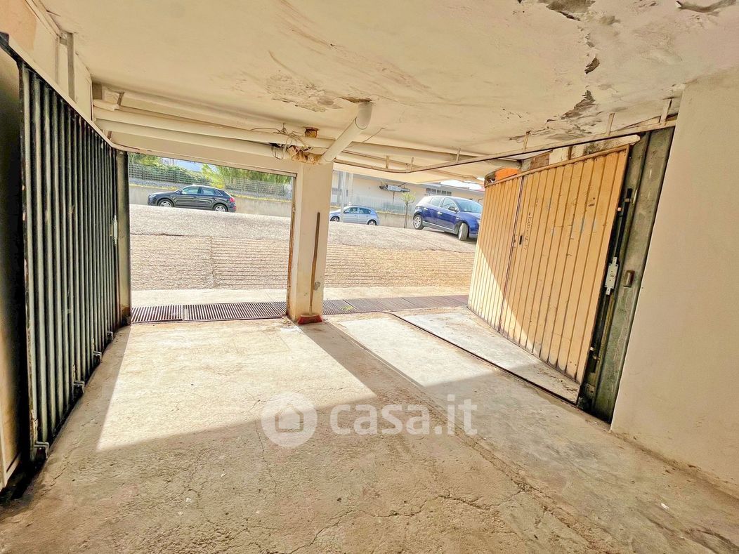 Garage/Posto auto in Vendita in Via dei Maruccini 19 a Francavilla al Mare