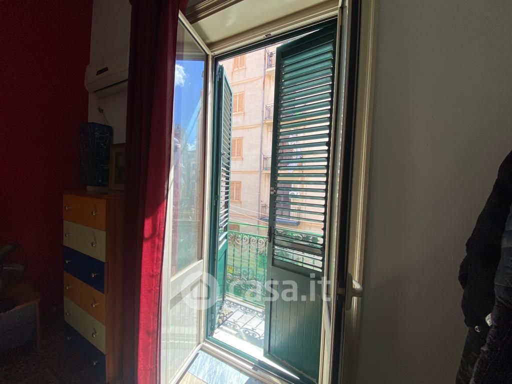 Appartamento in Vendita in Via Vincenzo Mortillaro 29 a Palermo