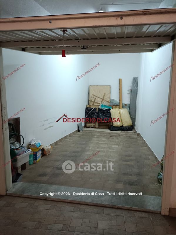 Garage/Posto auto in Vendita in Via Balate 20 a Casteldaccia