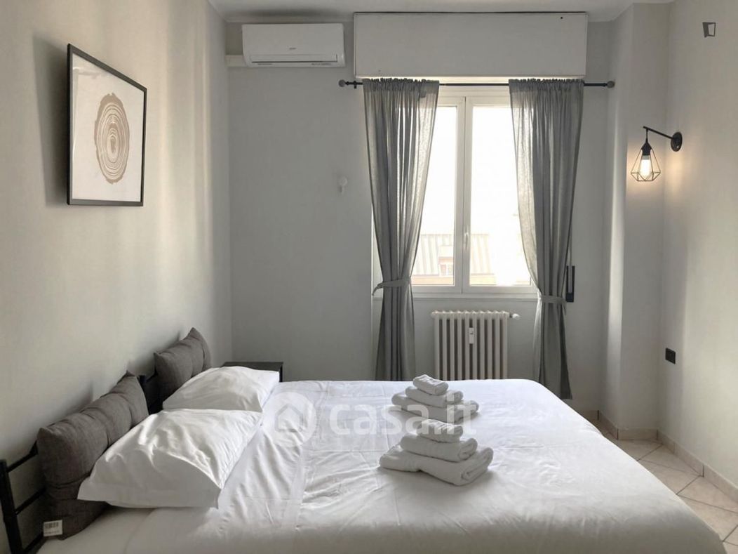 Appartamento in Affitto in Via Giovanni Arrivabene a Milano