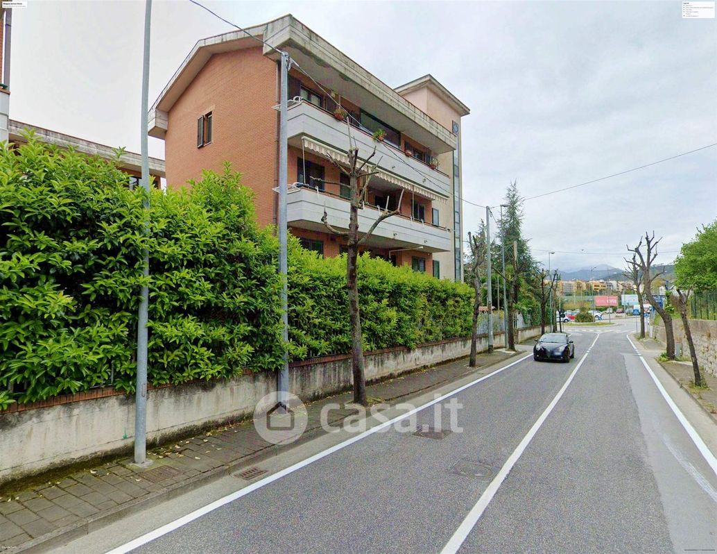 Appartamento in Vendita in Via Sant' Eustachio 2 a Salerno