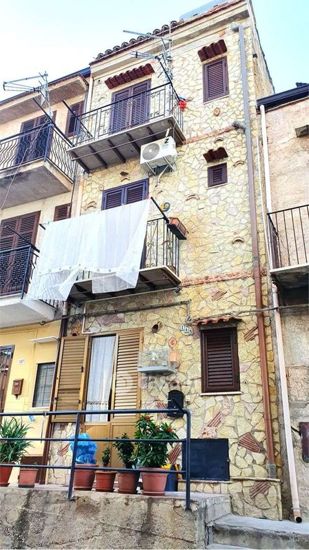 Appartamento in Vendita in Via Cappellini 145 a Misilmeri