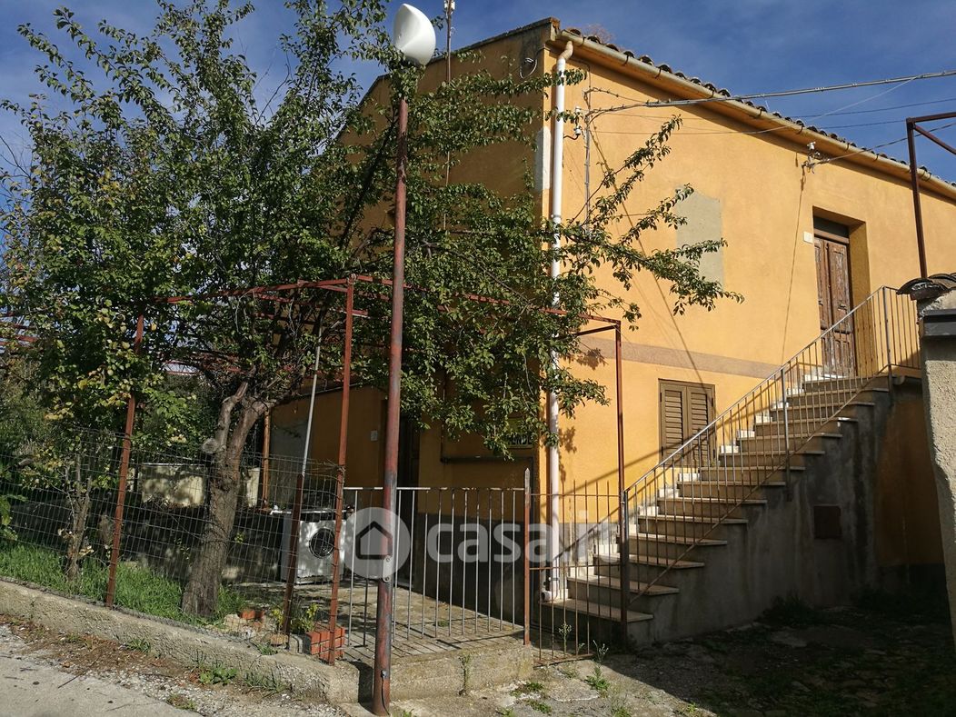 Villa in Vendita in Via Facitelli 48 a Bompietro