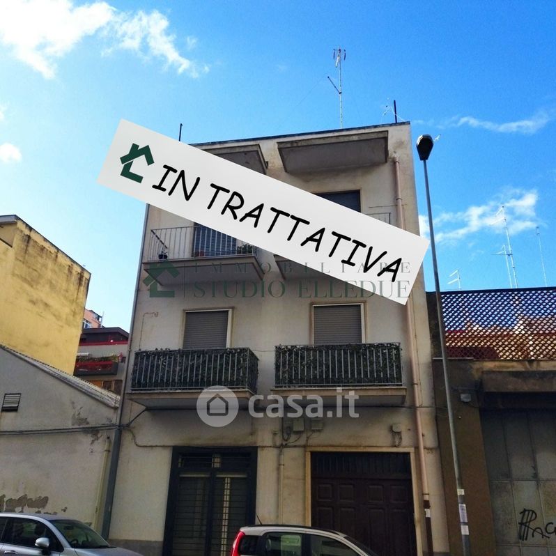 Appartamento in Vendita in Via Francesco Curzio dei Mille 35 a Bari