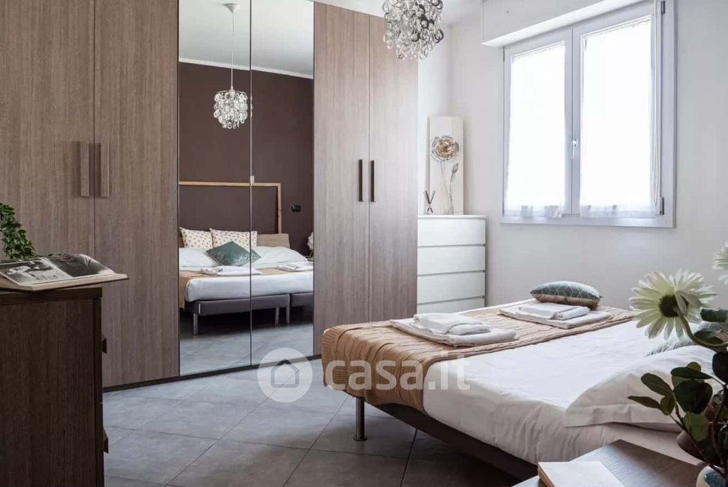 Appartamento in Affitto in Via Mario Borsa 36 a Milano