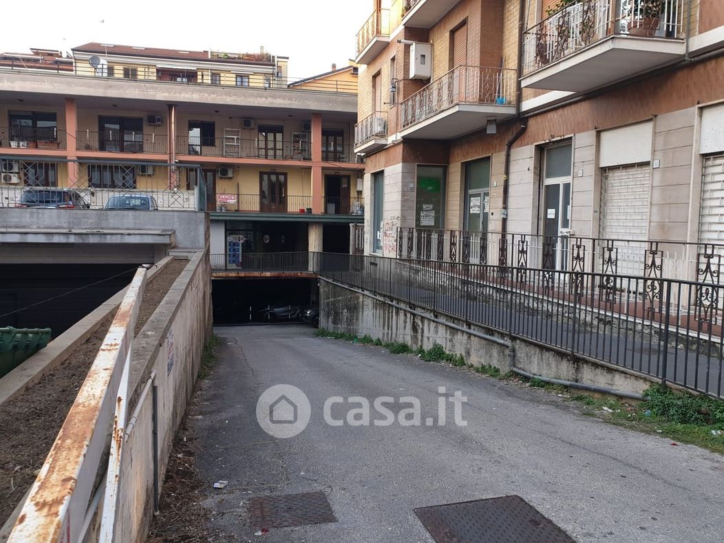 Garage/Posto auto in Affitto in Corso Vittorio Emanuele a Avellino