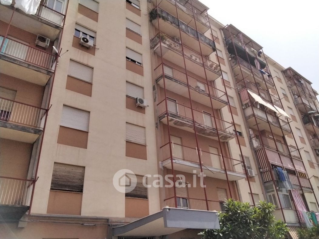 Appartamento in Vendita in Via Buonriposo 100 a Palermo