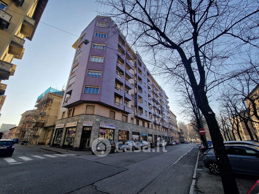Appartamento in Vendita in Corso Racconigi 139 a Torino