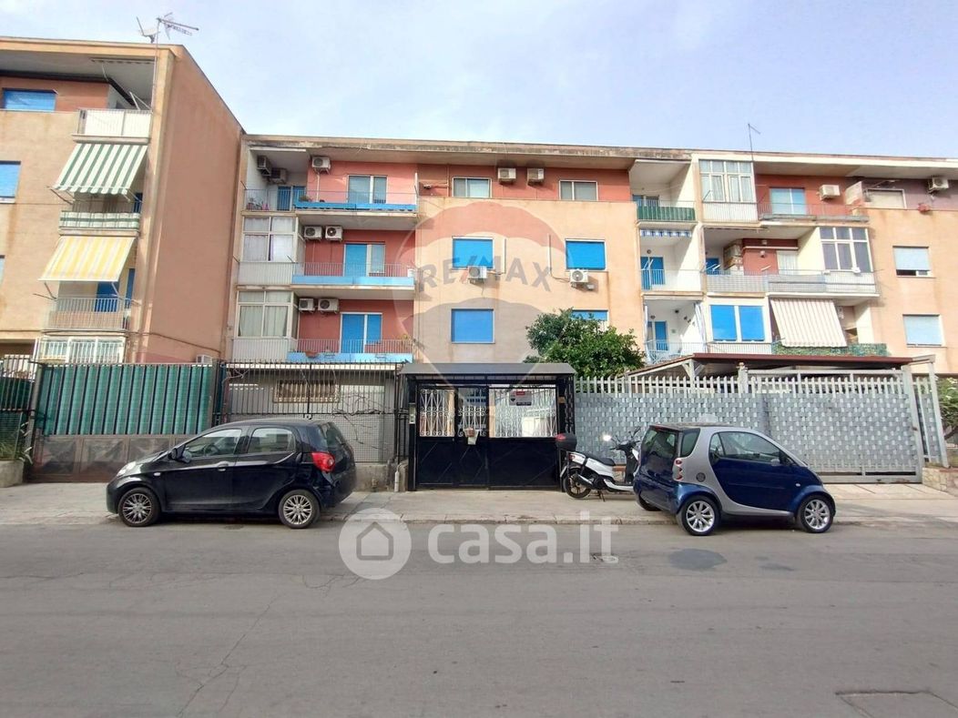 Appartamento in Vendita in Via Centuripe 39 a Palermo