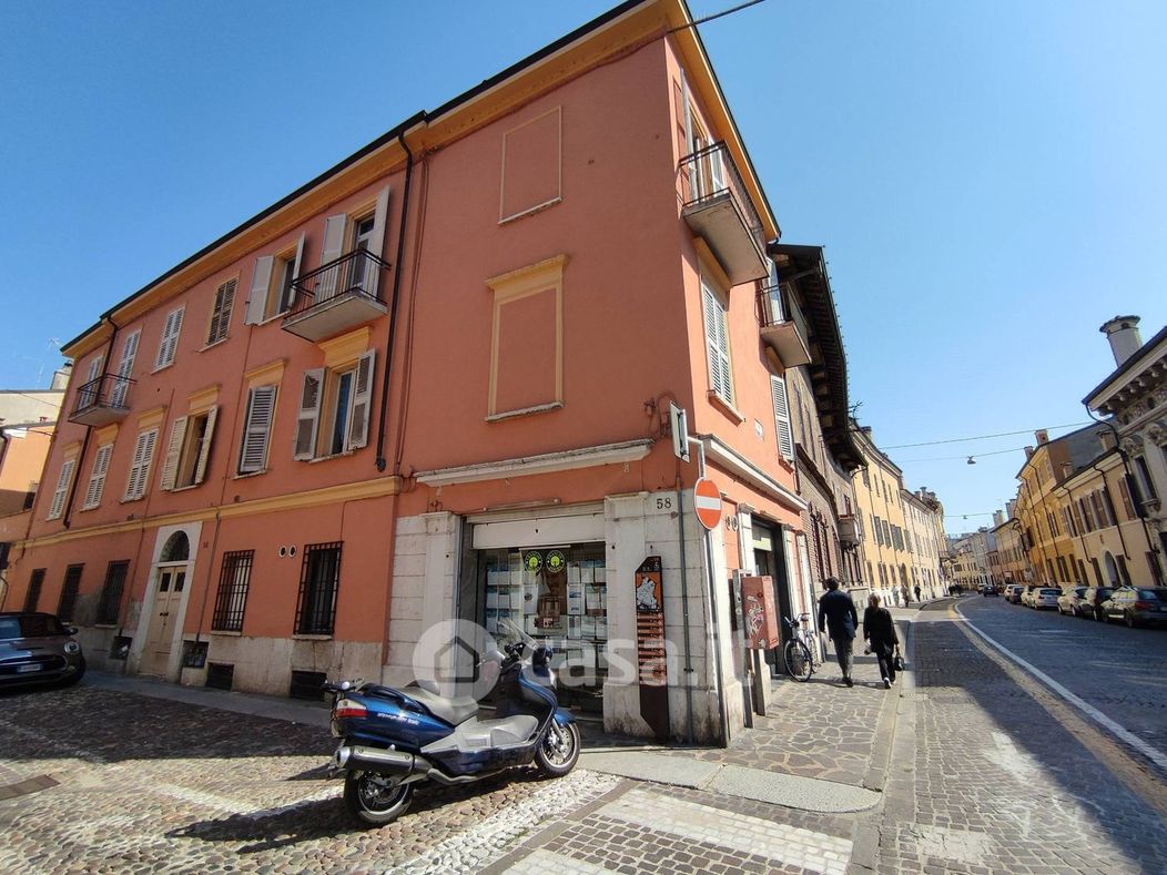 Appartamento in Vendita in Via Giovanni Chiassi a Mantova