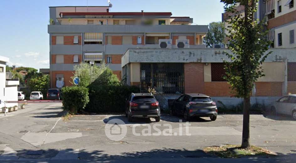 Appartamento in Vendita in Via XX Settembre 296 a Carrara