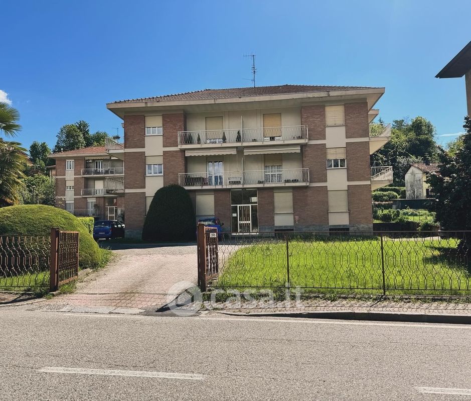 Appartamento in Vendita in Via Alfonso Ogliaro 36 a Biella