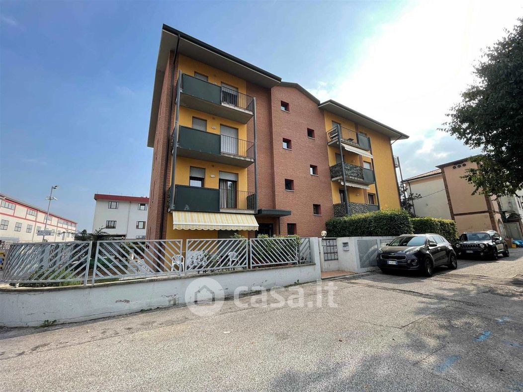 Appartamento in Vendita in Via Vespucci 11 a Arzignano