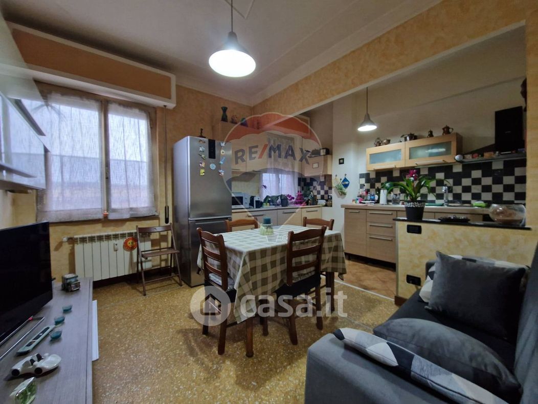 Appartamento in Vendita in Via Diano Marina 9 a Genova