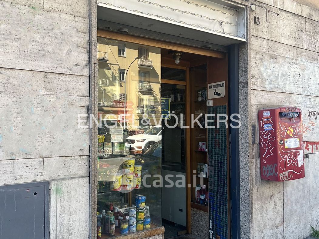 Negozio/Locale commerciale in Vendita in Viale Tirreno a Roma