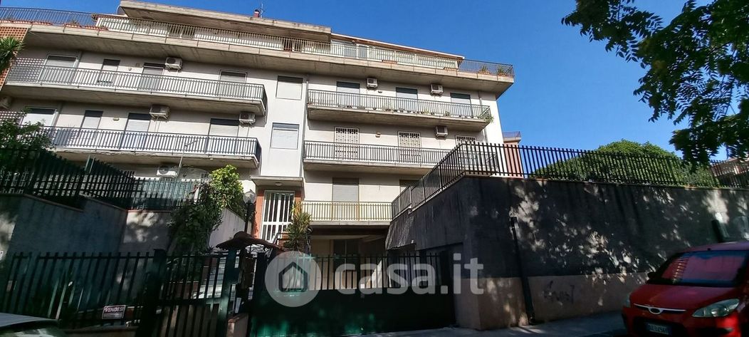 Appartamento in Vendita in Via Francesco Zangri 30 a Catania