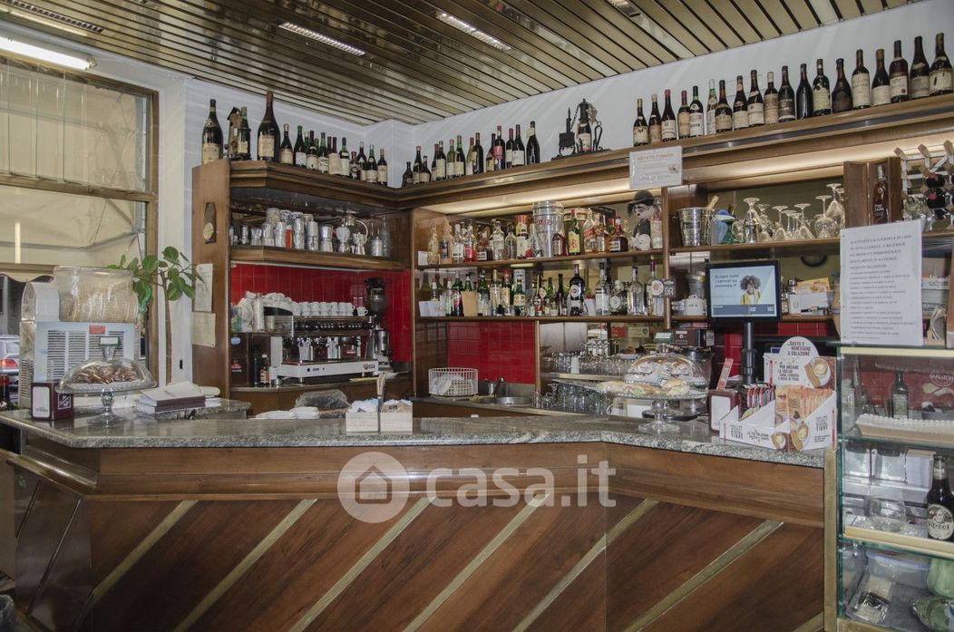 Bar in Vendita in Via Tripoli a Torino